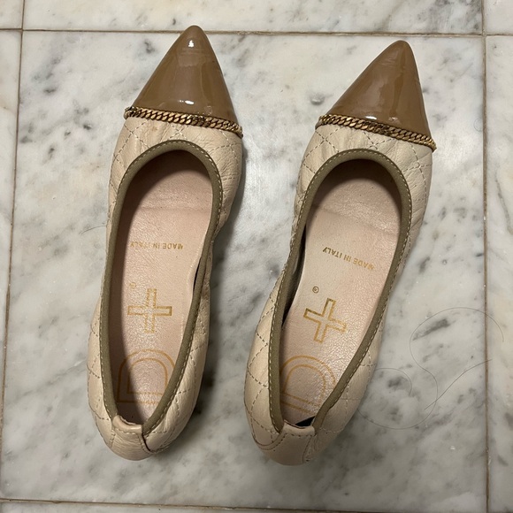 Flats - Picture 3 of 3